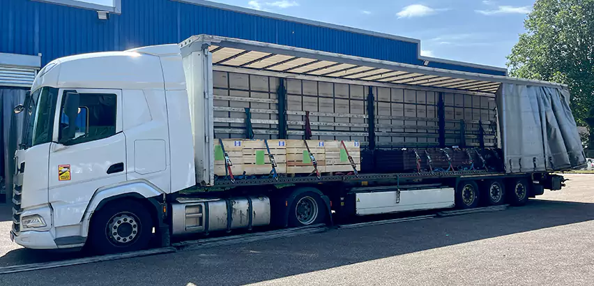 Translucent Trailer Roof Repair in Lemon Grove